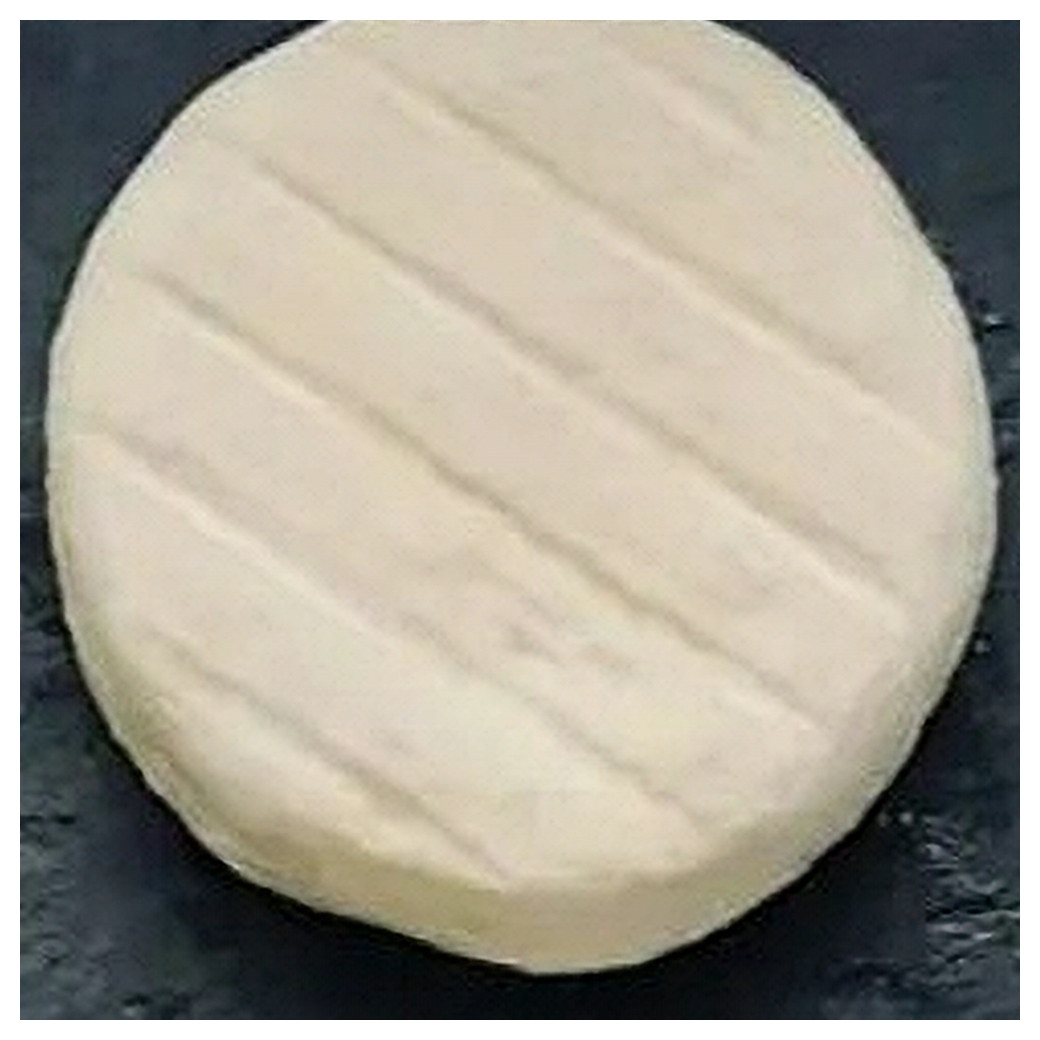 Vachou nature au lait cru. (Env. 50g)